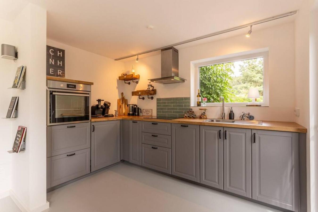 Adenauer Zwoelf - Das 5 Sterne Ferienhaus Mit Sauna Und Garten Am Eifelsteig Kerpen  Bagian luar foto