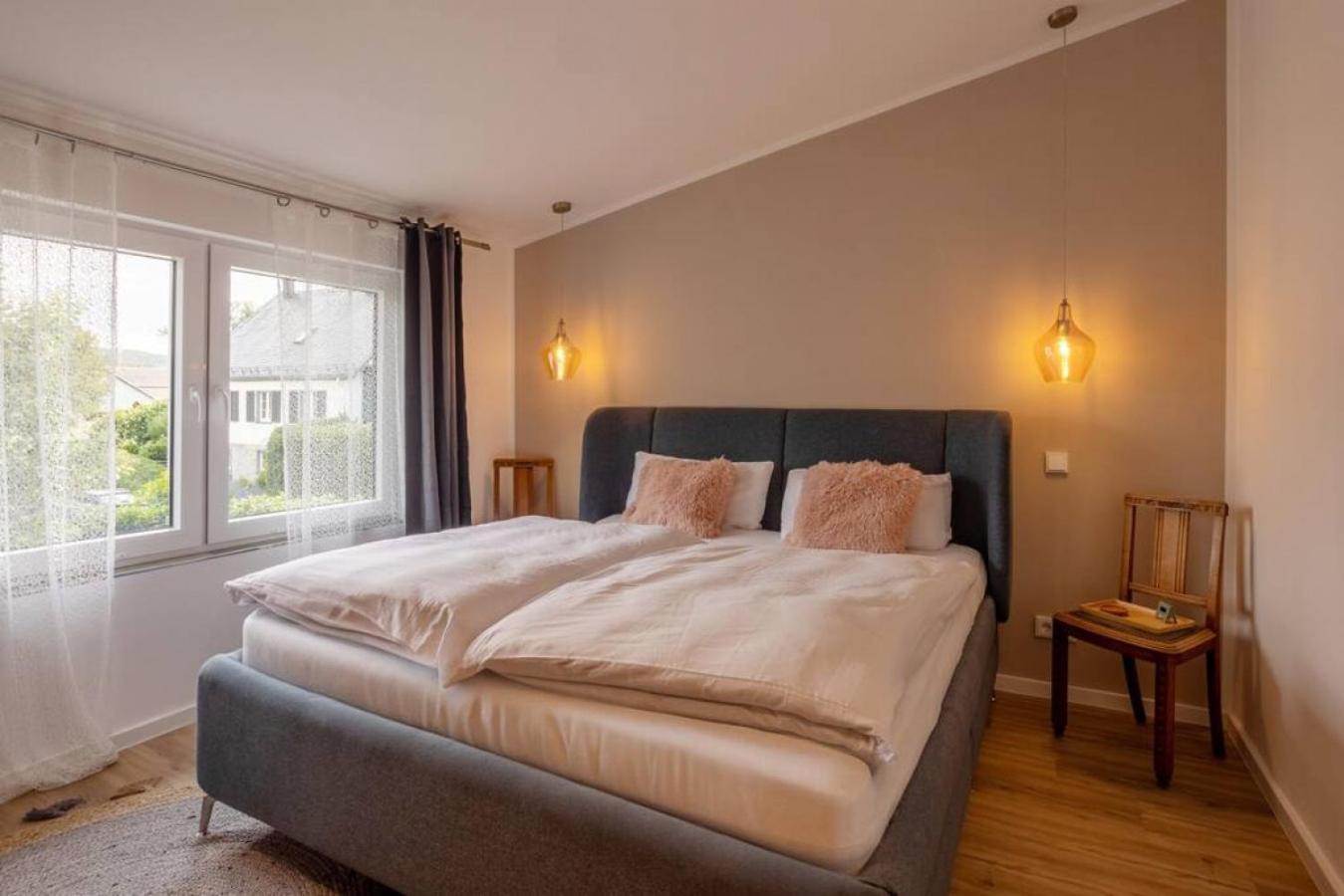 Adenauer Zwoelf - Das 5 Sterne Ferienhaus Mit Sauna Und Garten Am Eifelsteig Kerpen  Bagian luar foto