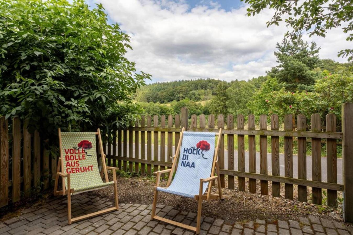 Adenauer Zwoelf - Das 5 Sterne Ferienhaus Mit Sauna Und Garten Am Eifelsteig Kerpen  Bagian luar foto